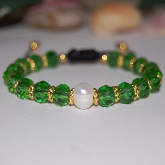 Pearl Bracelet,Fresh Water Pearl,Crystal Glass Beads,Drawstring,Green Bracelet - Picture 1 of 3